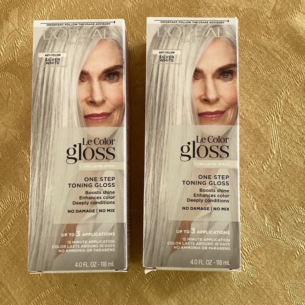 2/10 L’Oréal Silver White Le Color Gloss